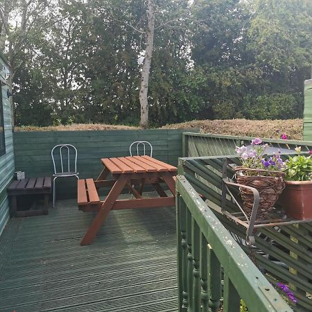 Lochlands caravan park X Villa Forfar Exteriör bild